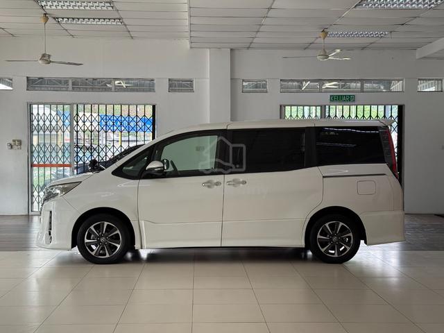 2020 Toyota Noah 2.0 Si WXB 8 Seater MPV - 4