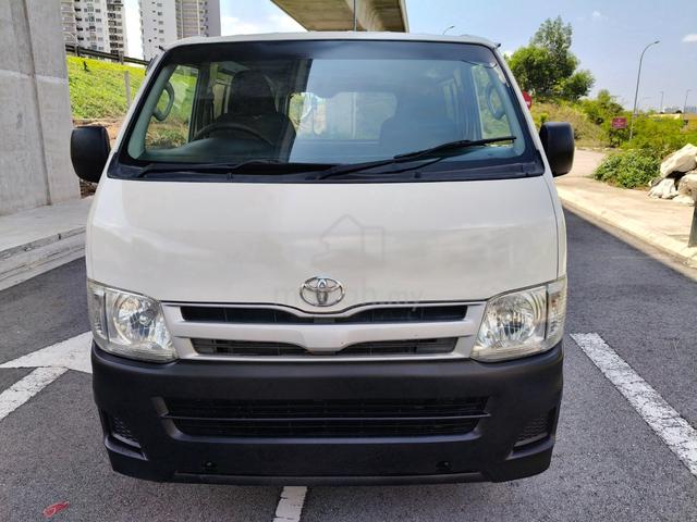 2011 Toyota HIACE 2.5 (M) Panel Van No Paint - 2