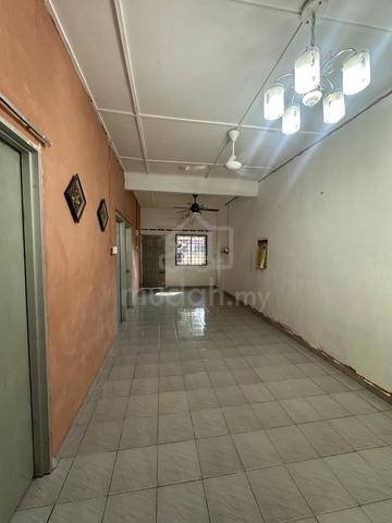 Rumah Untuk Disewa 1