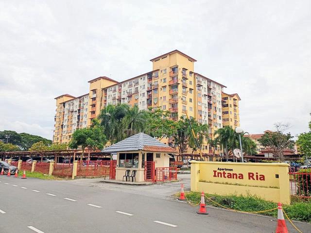 Intana Ria 1