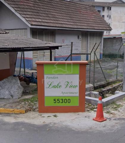 Pandan Lake View Apartment 1