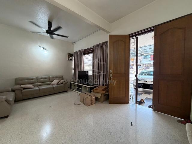 Double Storey Terrace for sale at Greenlane Penang 1