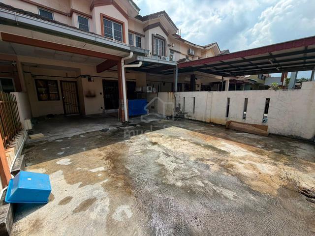 Keronsang Bandar Puteri Klang 2 Storey House 20x75 Gated Guarded Rent 1