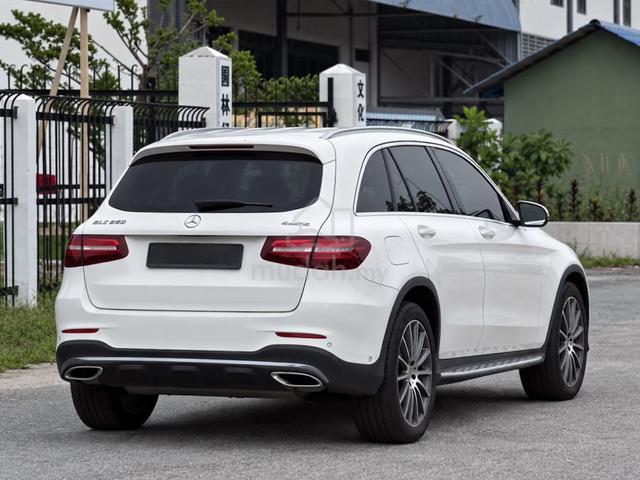 2017 Mercedes Benz GLC250 4MATIC (CKD) - 2