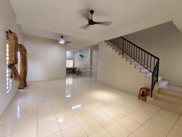 Rumah Teres Tepi 2 tingkat Taman Cermai Impian Gadong Jaya Seremban 2