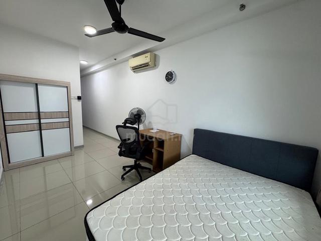 Centrestage Designer Suite 1