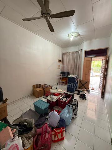 Senai Utama Single Storey below market 1