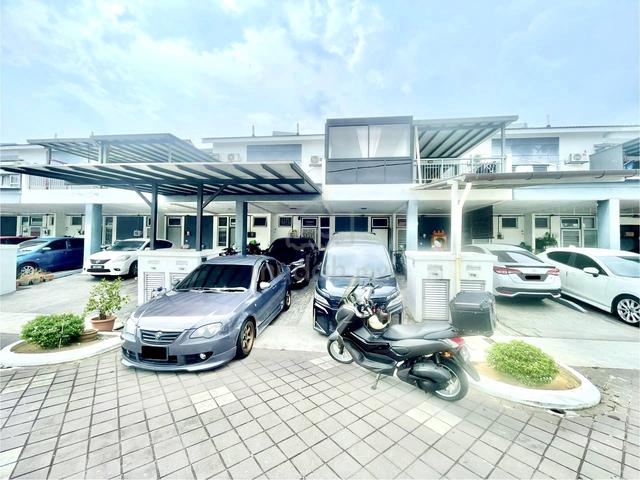 [RENOVATED] Townhouse (Upper Unit), Simfoni Perdana, Puncak Alam 1