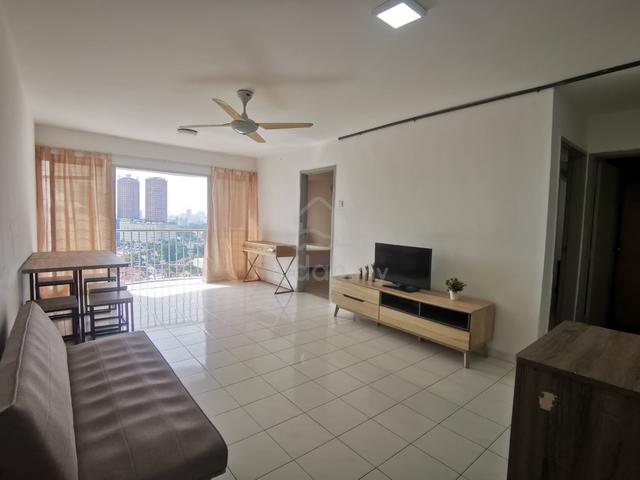 Taman Kristal 1