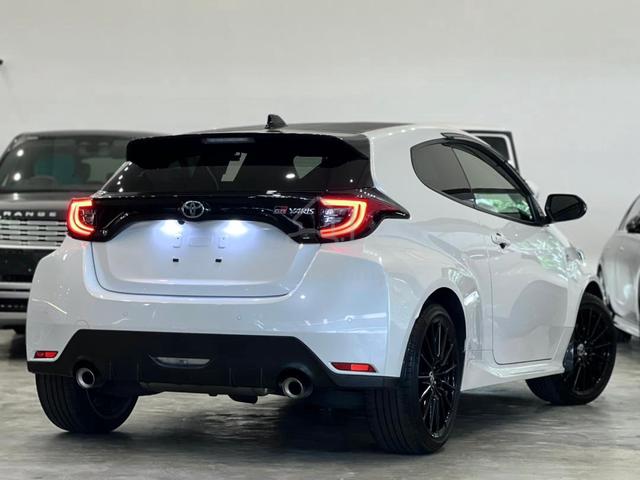 2022 Toyota GR YARIS 1.5 RS (A) - 5