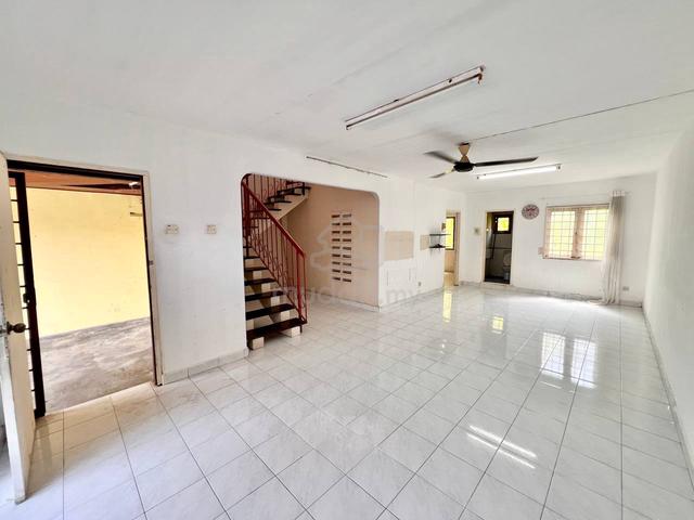 BEST PRICE Double Storey House Seksyen 4 Bandar Baru Bangi 1