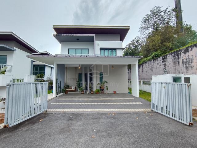 FREEHOLD|Furnished|Reno Bungalow Saujana Impian Golf Club KAJANG 1