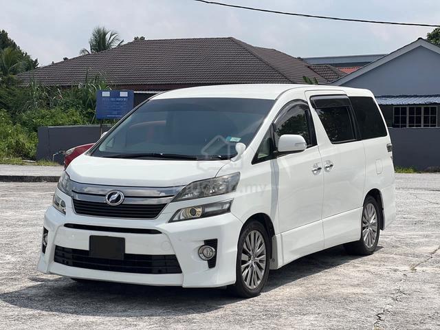 2014 Toyota VELLFIRE 2.4 Z GOLDEN EYES II RAREUNIT - 1