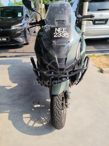 Honda Adv 160 2024 - photo 3 of 4