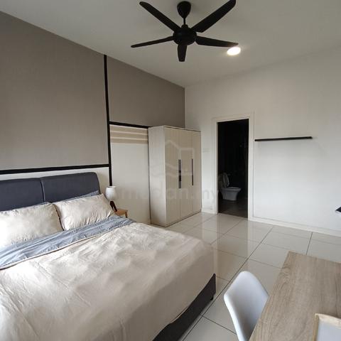 Premium Room for Rent - Female only - immediate move in 1