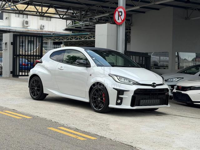 2022 Toyota GR YARIS RZ H/PERFORMANCE 20k KM 5AA - 1