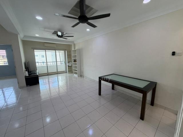 Vista Mutiara 1