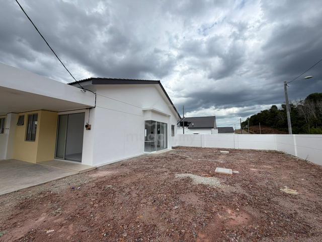 【Above the Landscape】CASSIA BUKIT BANYAN Single Storey Corner House 1