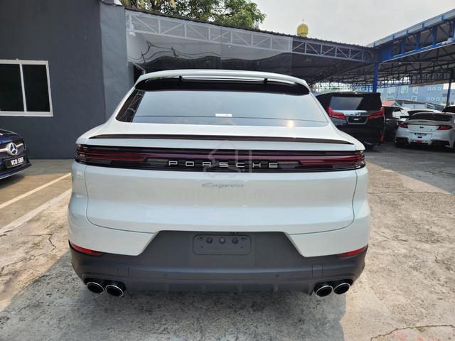 2023 Cayenne Coupe FL 3.0 (A) PANROOF PDLS+ CHRONO - 4