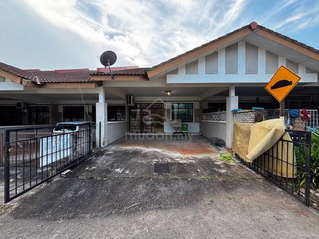 Teres setingkat kg padang permai 1