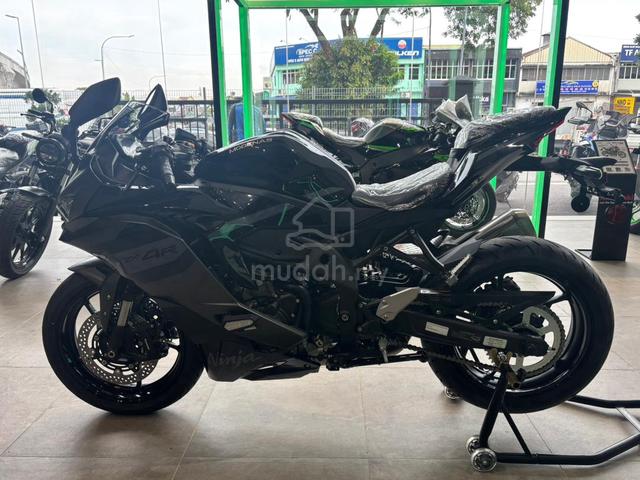Carousel Image