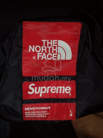 Supreme X TNF RTG Jacket SS20 Ori nego  - photo 2 of 6