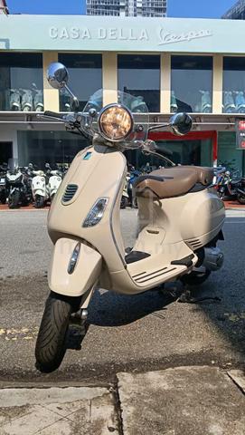 Scooter 14 VESPA LXV150 3V 7633KM - photo 2 of 6