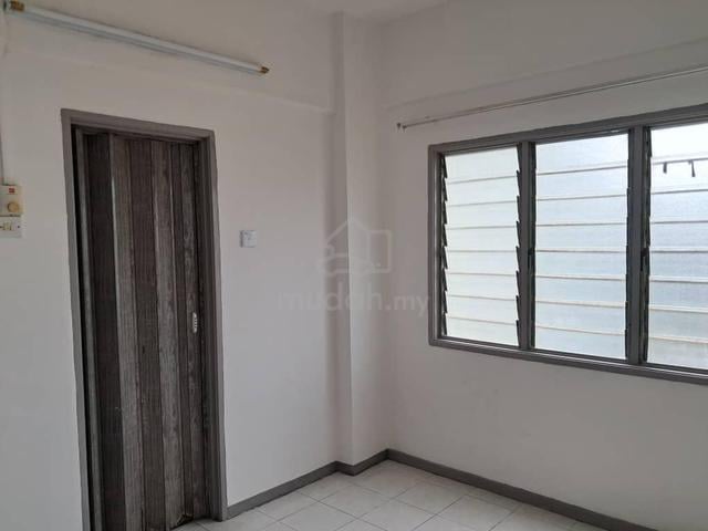 Permai Seri Apartment 1