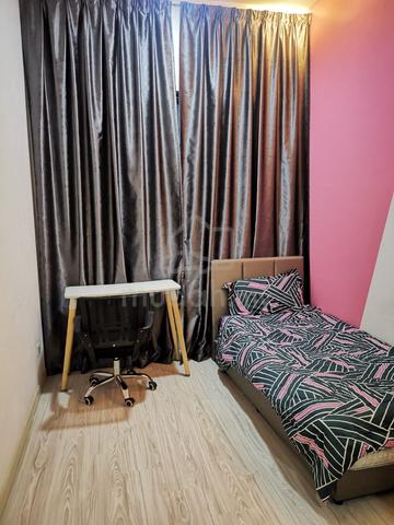 fully furnished room included parking next jalan kuching taman wahyu 1