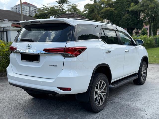 2019 Toyota FORTUNER 2.4 VRZ 4X4 FREE 3 Y WARRANTY - 3