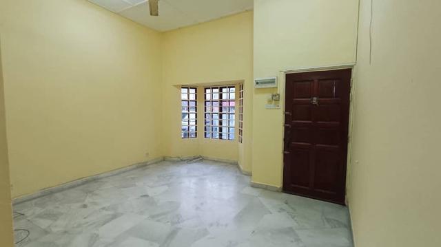 1.5 Storey Link House Usj 11 Freehold 5