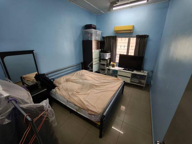 Taman Kepong - 1.5-storey (For Sale) 4