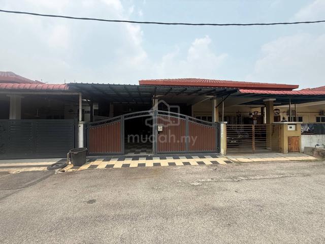 Facing Open,Freehold Single Storey Taman Sri Rantau, Rantau Panjang 1