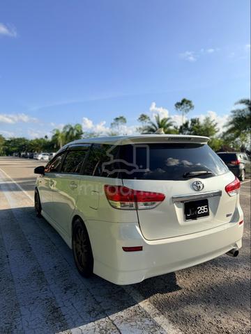 2009 Toyota WISH 1.8 X (A) - 4