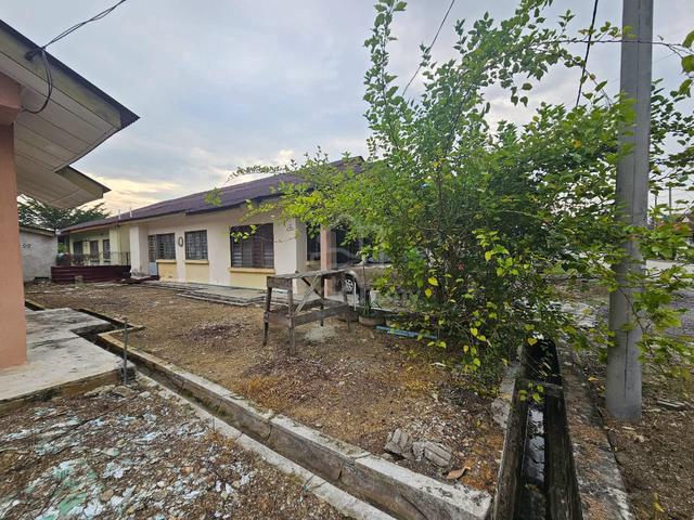 Terpaling Murah Semi D Taman Air Manis 3