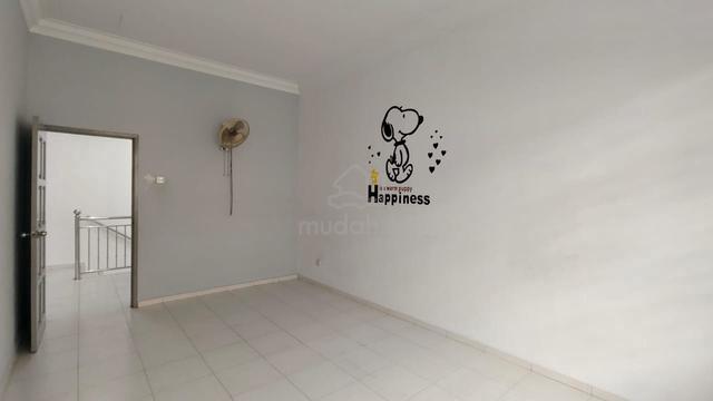 Kulai KCC Limited 22'x70' Full Loan Double Storey Terrace House 4
