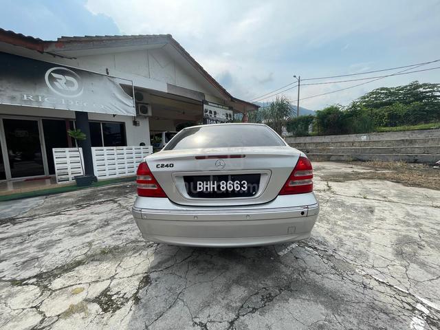 2001 Mercedes Benz C-CLASS 2.6 240 CLASSIC (CBU) - 4