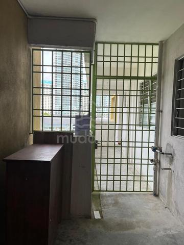 Palm Court (Pangsapuri Nipah) 1