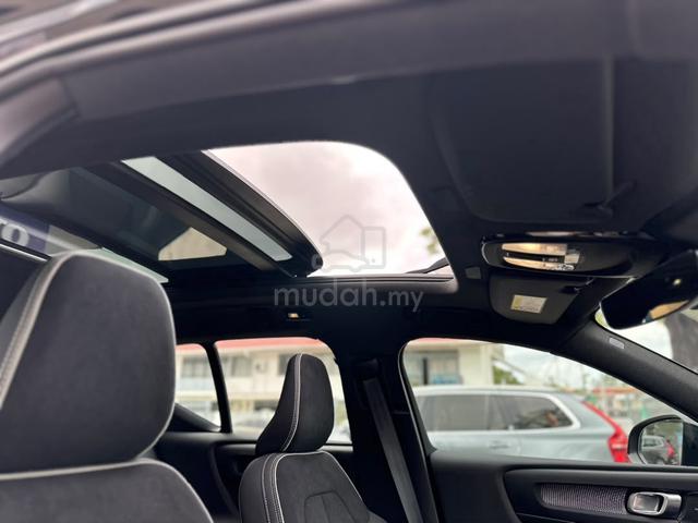 2025 Volvo XC40 2.0 B5 ULTIMATE MY22 (A) - 4