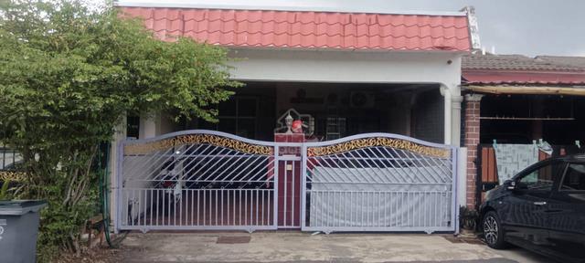 [RENOVATED] Single Storey, Taman Seri Telok Emas, Melaka 1