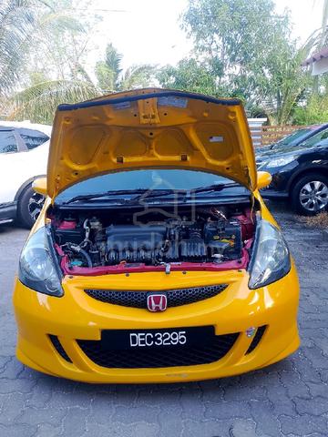 2004 Honda JAZZ 1.5 I-DSI (A) - 2