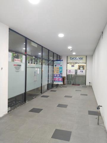 Setapak ground floor shop for sale freehold 633sqft dual entrance 1