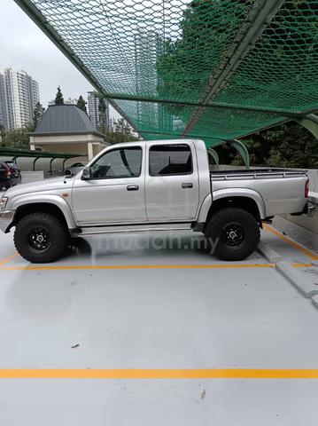 2004 Toyota HILUX 2.5 SR TURBO MY03 KDN190 (A) - 4