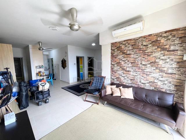 Semarak Condominium 1