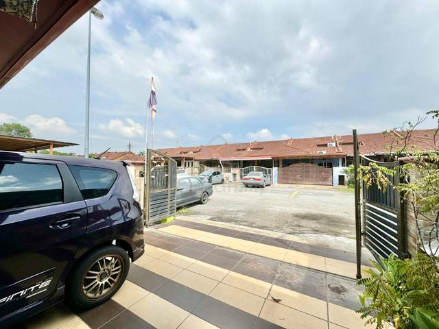 RENOVATED Single Storey Jalan Makyong Bukit Raja Klang FLEXI DEPO ...