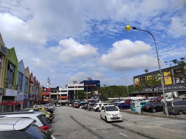 Shah Alam Sek 9 high traffic near school plaza bank st rosyam concorde 1