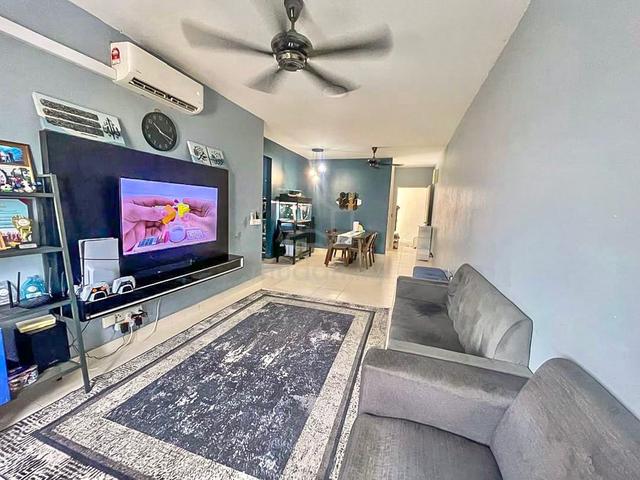 De Bayu Apartment 1