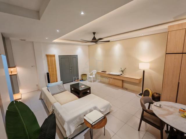 NICELY DESIGN UNIT - 10th Mile Bucida Bucida Lower Unit Townhouse 1