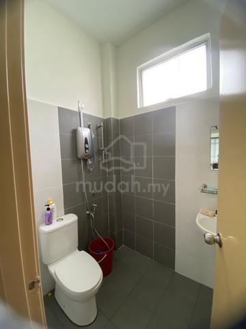 1.5 Storey bungalow at Senawang for rent 5