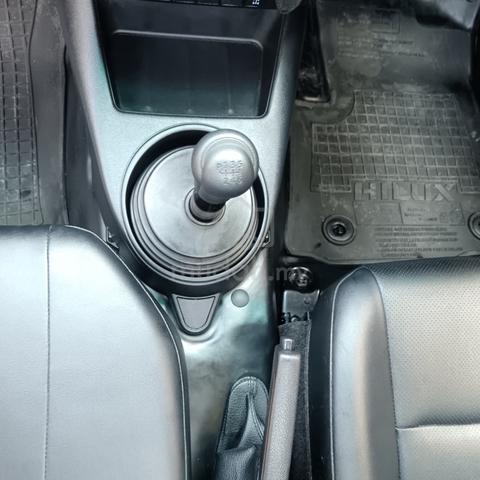 Toyota Hilux Single Cab 2.4 Manual - 5